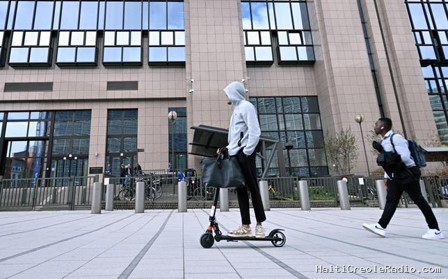 À Bruxelles, une lutte sans merci contre la drogue… et les trottinettes