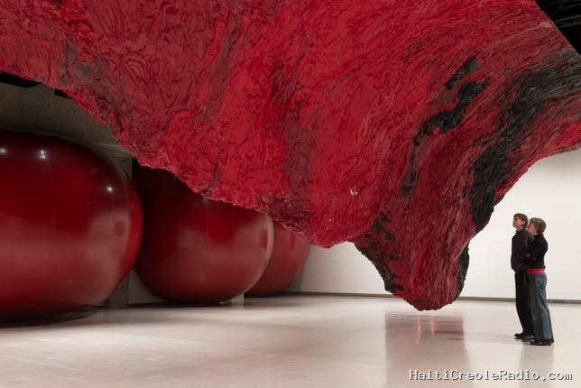 Anish Kapoor expose à Londres sa version du sublime