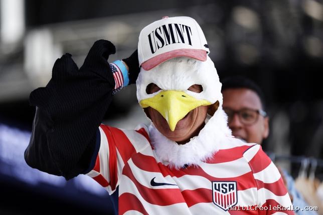 Aux États-Unis, pourquoi dit-on “soccer” plutôt que “football” ?