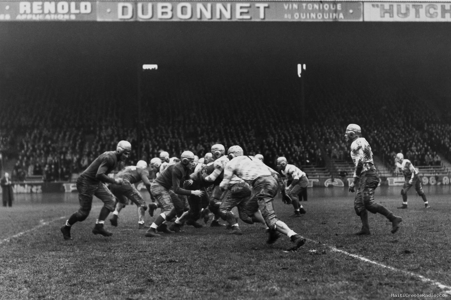 Avant le match de NFL au Stade de France, la tournée qui voulait introduire le football américain en France, en 1938