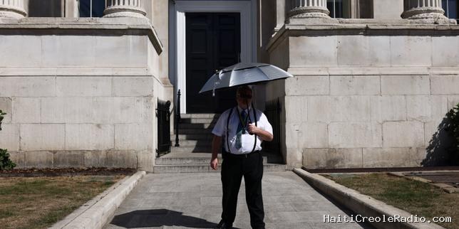 Avec près de 35°C à Londres, le Royaume-Uni subit des records de chaleur pour un mois de mai