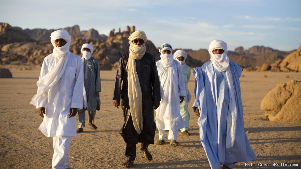 Cinq infos à savoir sur Tinariwen, légende de la musique touarègue