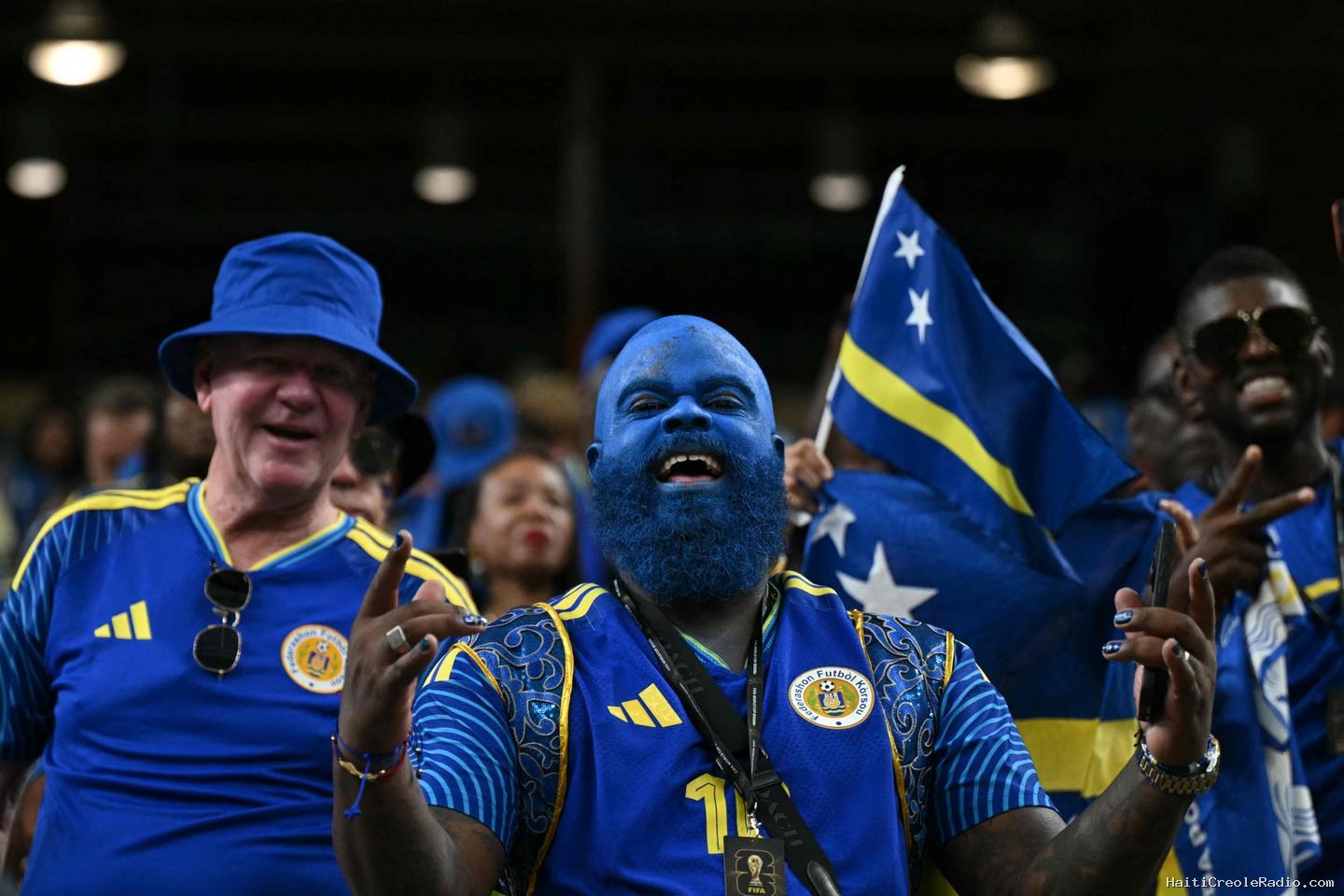 Coupe du monde 2026 : aux Pays-Bas, la communauté de Curaçao veut surfer sur la Vague bleue