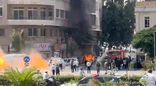 Deux explosions secouent Damas pendant la visite d’Emmanuel Macron