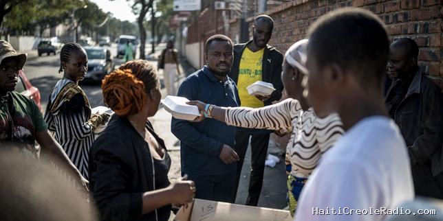 En Afrique du Sud, l’ultimatum anti-immigrés et la montée des violences poussent 25 000 personnes à quitter le pays