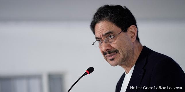 En Colombie, Ivan Cepeda reconnaît la victoire du candidat d’extrême droite, au terme du scrutin présidentielle le plus serré de l’histoire du pays