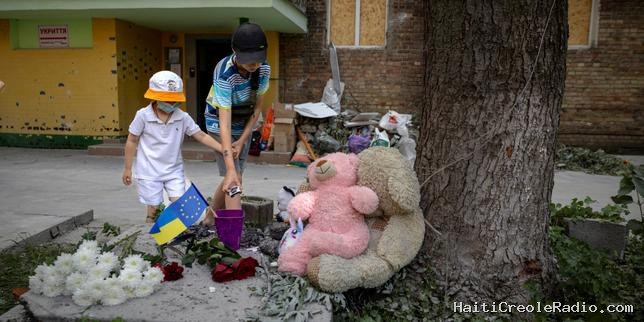 EN DIRECT, guerre en Ukraine : la Russie revendique la prise de la forteresse de Kostyantynivka dans l’est de l’Ukraine, selon le Kremlin