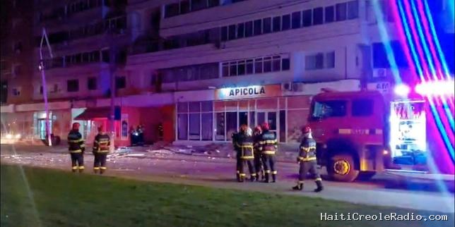 EN DIRECT, guerre en Ukraine : un drone russe « s’est écrasé » sur un immeuble résidentiel en Roumanie, faisant deux blessés légers, annonce le ministère de la défense roumain