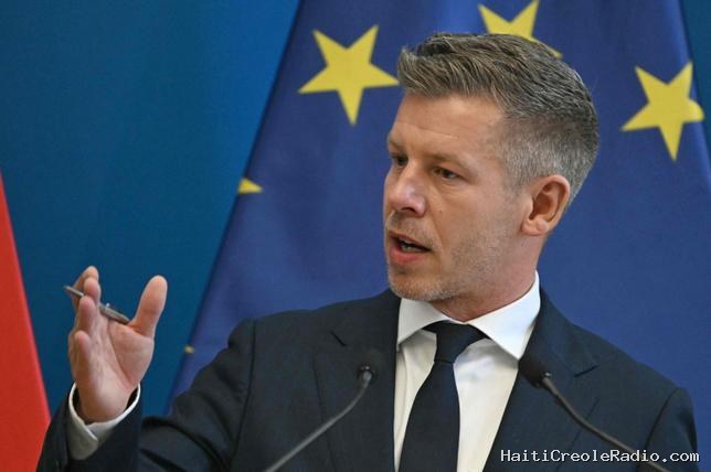 En Hongrie, le “pacte migratoire” européen échauffe les esprits