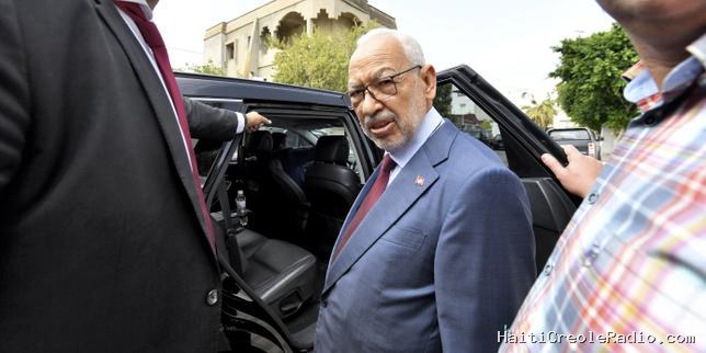 En Tunisie, Rached Ghannouchi, figure de l’opposition et déjà incarcéré, a été condamné à la perpétuité