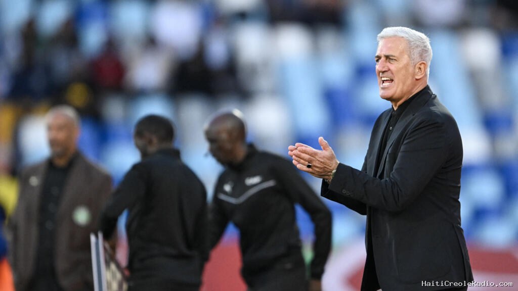 Foot: l'Algérie prolonge Vladimir Petkovic au poste de sélectionneur juste avant le Mondial