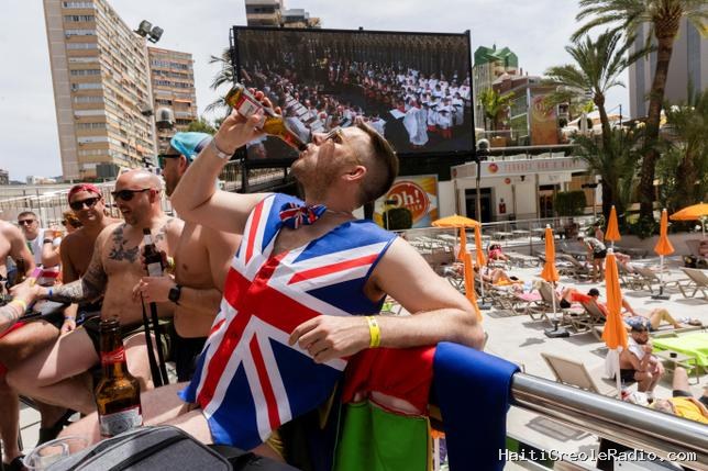 Français, Britanniques ou Allemands : qui remporte la palme du pire touriste ?