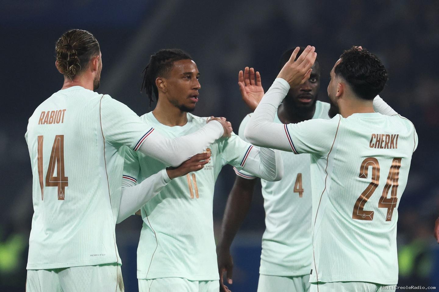 France-Irlande du Nord : le résumé de la victoire des Bleus, portés par le triplé de Michael Olise