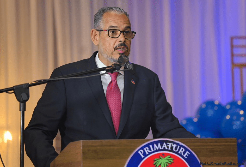 Haïti – Fils-Aimé a outrepassé ses droits : le tweet d’une ambassade ne remplace pas la Constitution