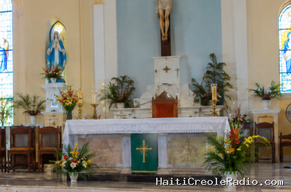 L’Église dans une zone comme Onaville sous contrôle des gangs armés: une présence difficile, une exigence morale incontournable