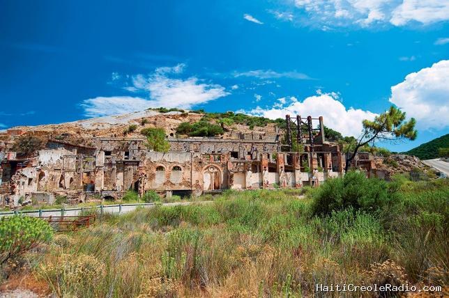 L’immortelle, la plante qui pourrait aider à contenir la pollution des anciens sites miniers de Sardaigne