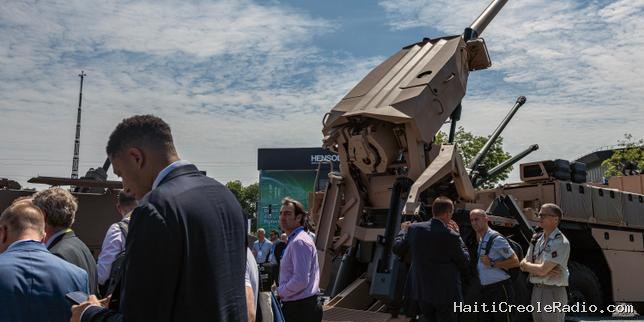La France et l’Allemagne renforcent leur partenariat stratégique en s’accordant sur la gouvernance paritaire du fabricant de chars KNDS