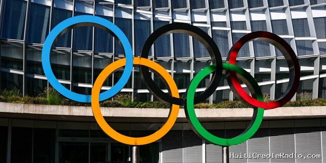 Le CIO réintègre les athlètes russes, sans leur rendre leur hymne et leur drapeau