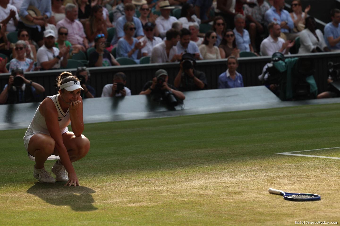Linda Noskova, impériale sur gazon et nouvelle reine de Wimbledon à 21 ans