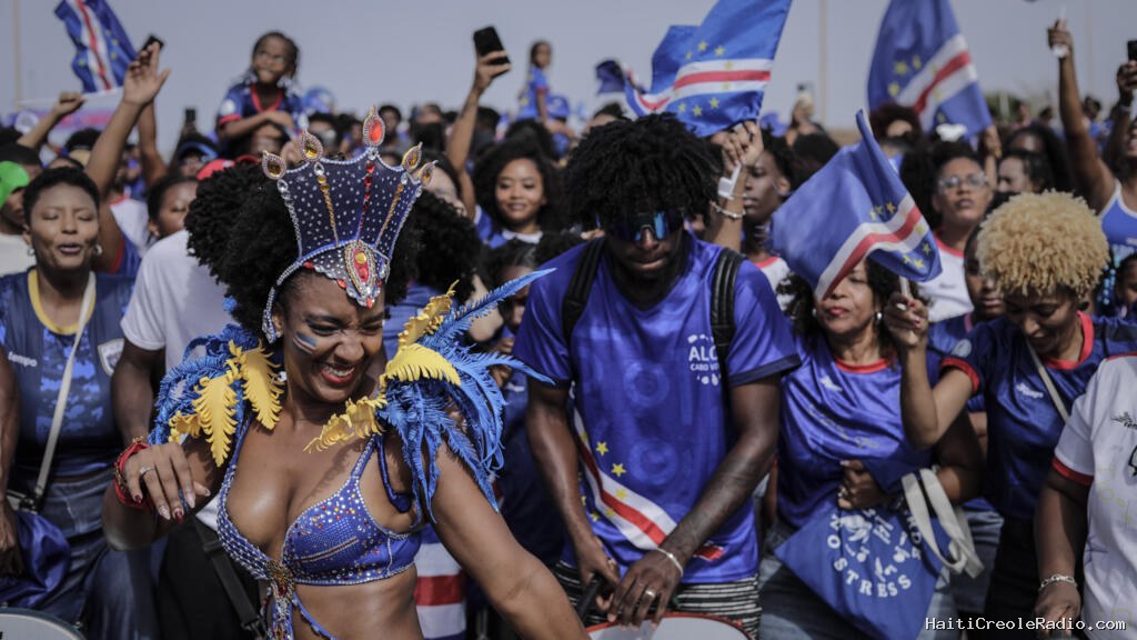 Mondial 2026: les joueurs du Cap-Vert célébrés à leur retour au pays après un parcours héroïque
