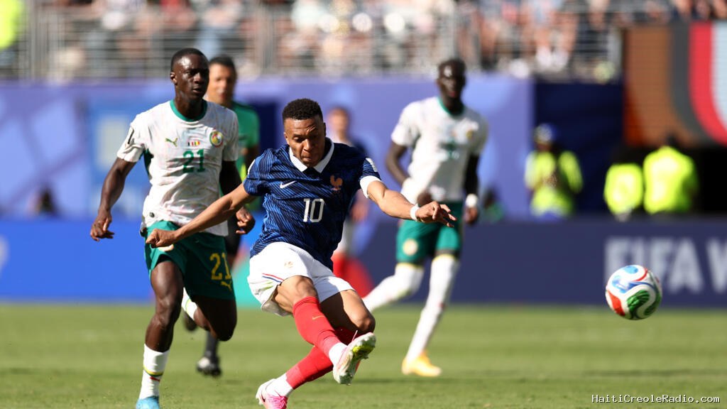Mondial 2026: Mbappé d'abord brouillon, ensuite record et enfin libérateur