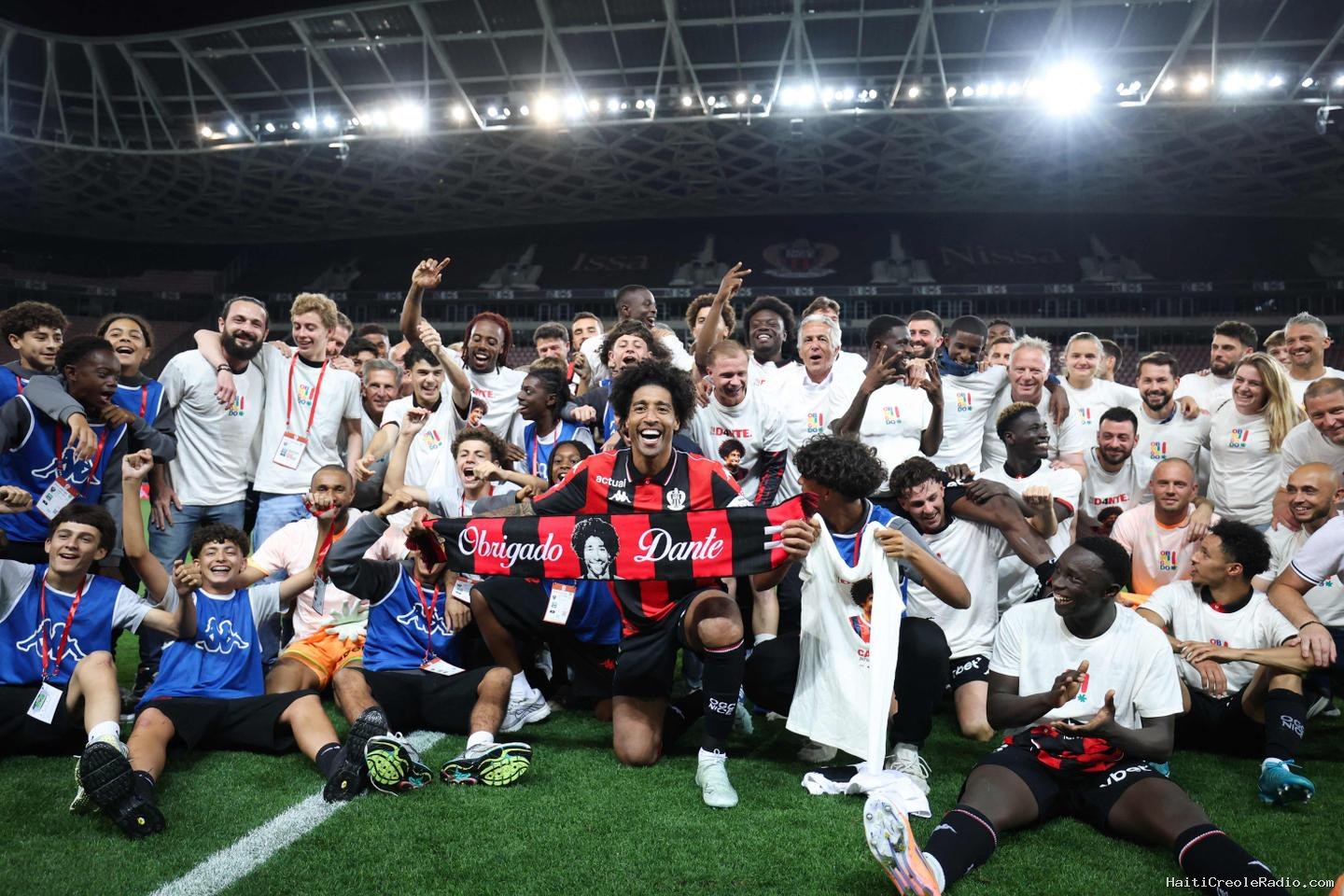 Nice sauve sa place en Ligue 1 en battant Saint-Etienne lors du barrage retour