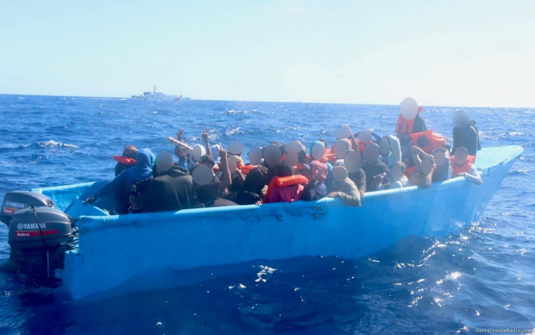 Porto Rico : interception d’une embarcation clandestine transportant 64 migrants haïtiens et dominicains