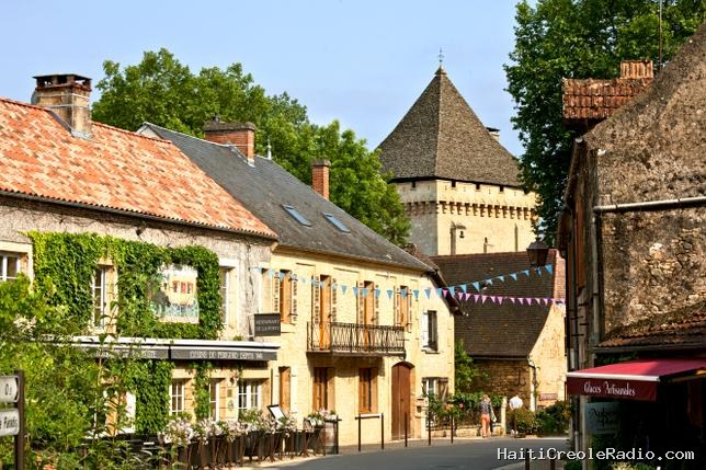 Pour le prix d’un studio à Sydney, j’ai acheté un château en Dordogne
