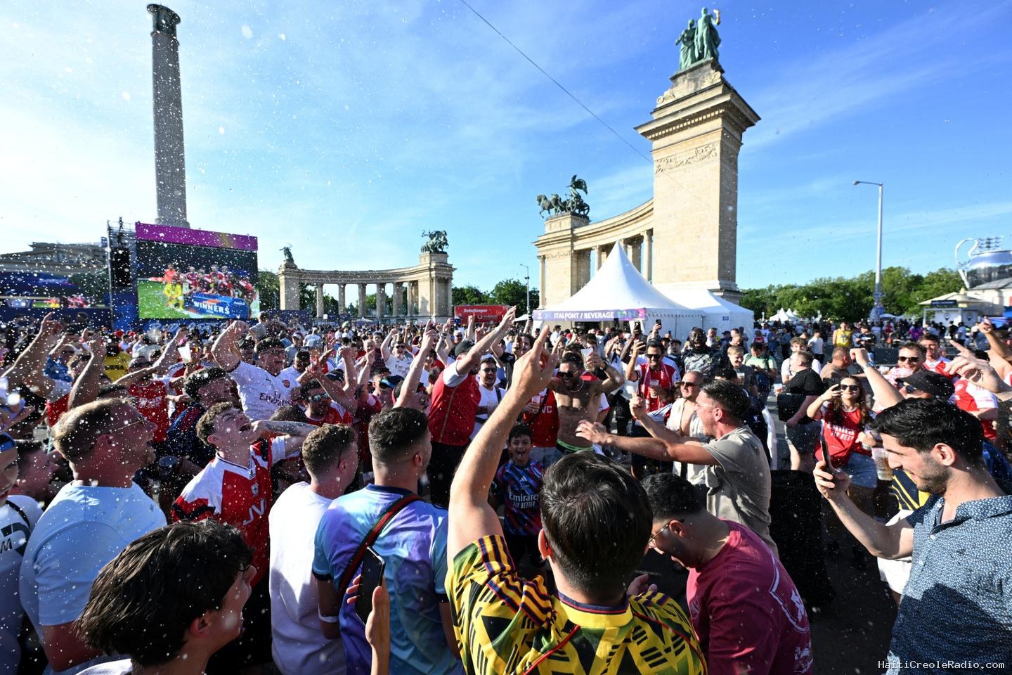 PSG-Arsenal : à Budapest, les fans déjà mobilisés avant la finale de la Ligue des champions