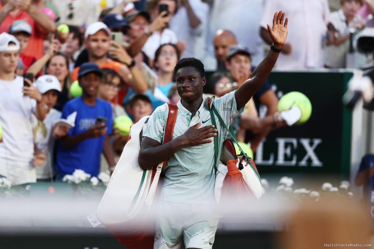 Roland-Garros 2026 : fin du conte de fées pour Moïse Kouamé, espoir du tennis tricolore devenu chouchou du public