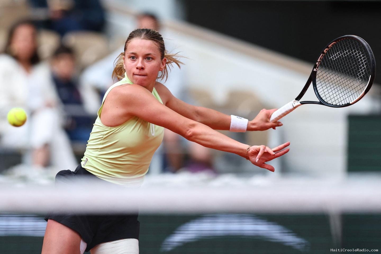 Roland-Garros 2026 : Maja Chwalinska, des qualifications au dernier carré grâce à un jeu atypique