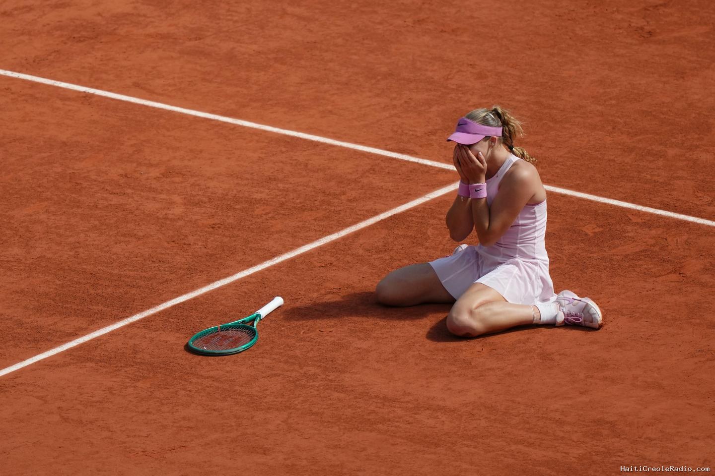 Roland-Garros 2026 : Mirra Andreeva s’impose en finale et devient la plus jeune joueuse à remporter le tournoi depuis Monica Seles en 1990