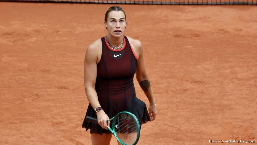 Roland-Garros: Aryna Sabalenka, la N.1 mondiale, battue en quarts par la Russe Diana Shnaider