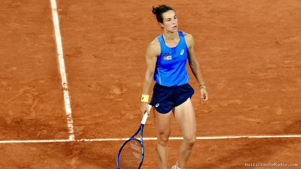 Roland-Garros: la Française Loïs Boisson, affrontera Anna Kalinskaya au premier tour