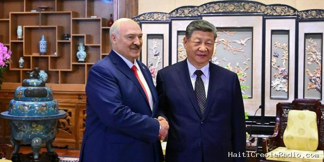 Sous pression russe, Alexandre Loukachenko cherche du répit auprès de Xi Jinping