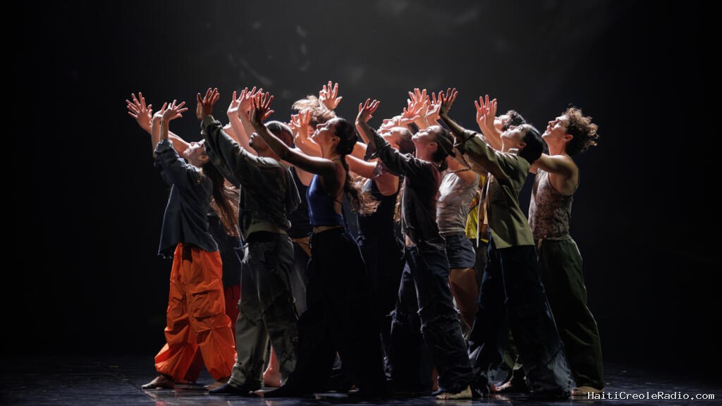 Théâtre: Angelin Preljocaj, dans le feu de l'actualité, interroge la rébellion populaire dans «Soulèvement»