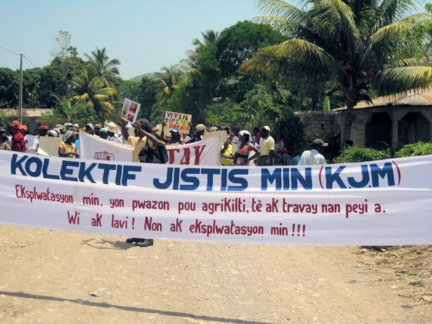 Un projet de mine d’or dominicaine inquiète les Haïtiens de la zone frontalière qui redoutent une « catastrophe », mais l’État haïtien de fait les ignore