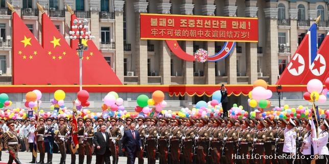 Xi Jinping, qui veut porter les relations entre la Chine et la Corée du Nord « vers de nouveaux sommets », appelle à « renforcer leurs échanges »
